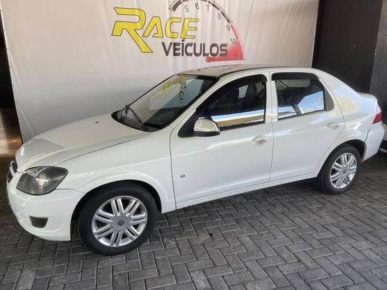 CHEVROLET PRISMA 1.4 MPFI LT 8V FLEX 4P MANUAL CHEVROLET PRISMA 1.4 MPFI LT 8V FLEX 4P MANUAL